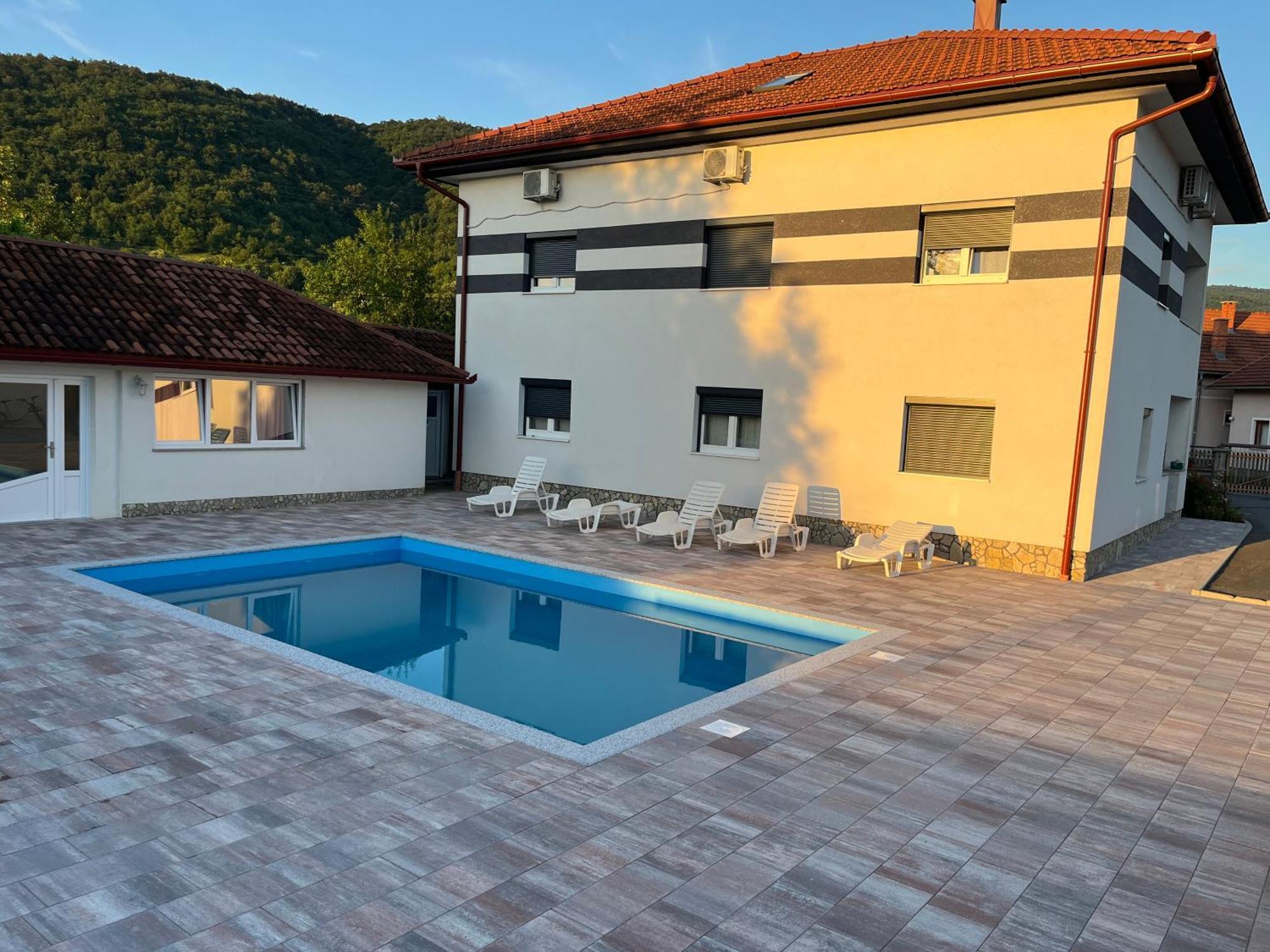 Althea Home & Wellness Bihać Esterno foto